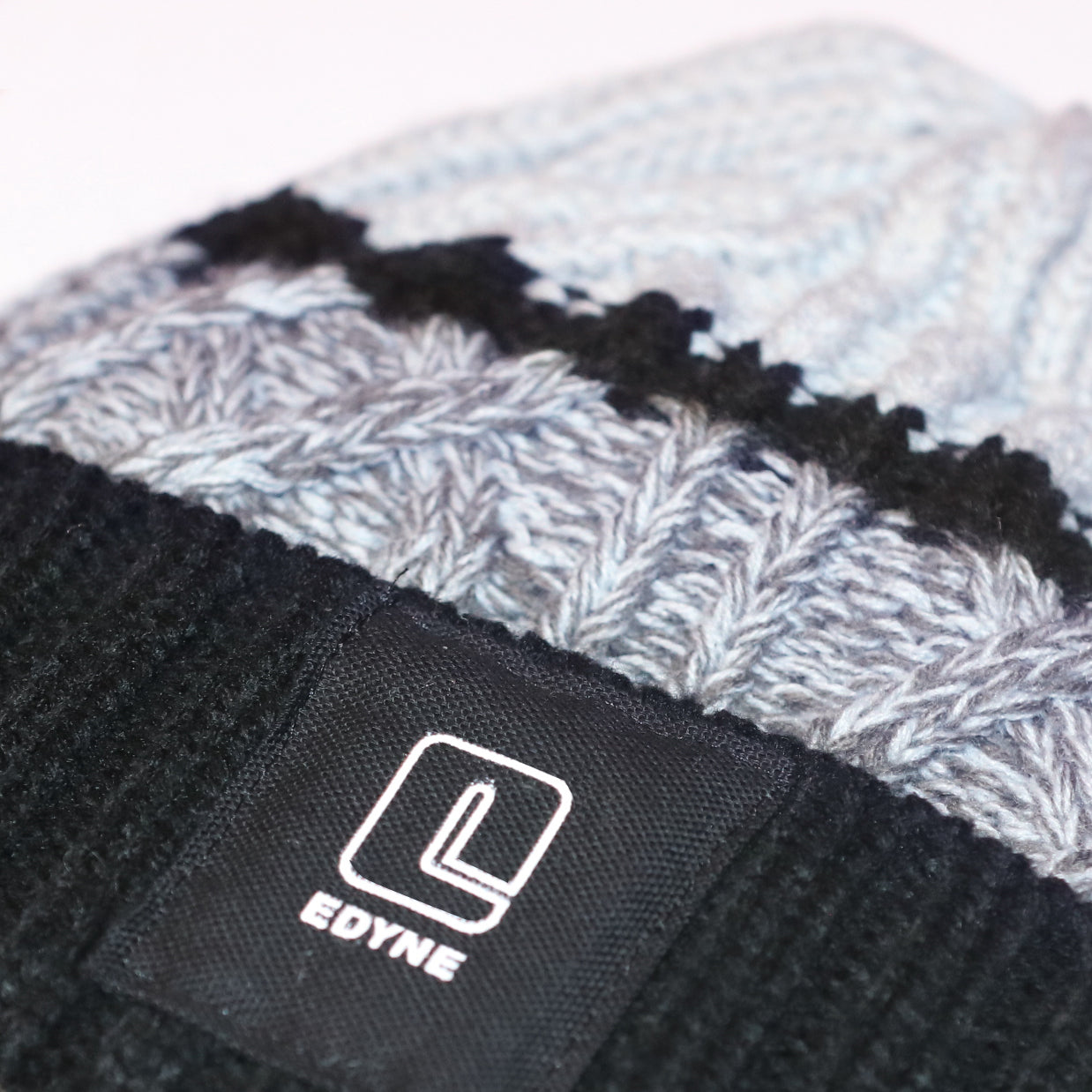 Bonnet Knitted 2K